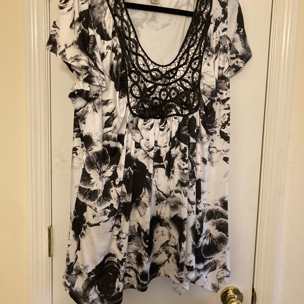 One World 2X Shirt